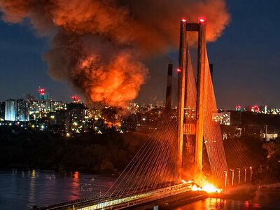 Під ударом одна з головних артерій Києва: що відбувається з Південним мостом