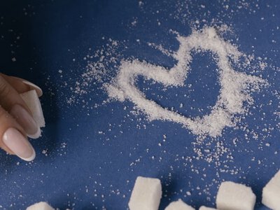 Скільки цукру можна їсти на день: норма може здивувати