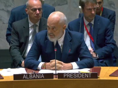 Прем’єр Албанії розкритикував ЄС за підхід до вступу України