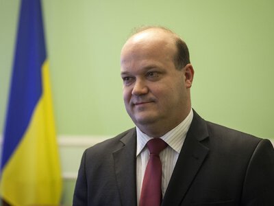 Посол Чалий закликав політиків не “бігти поперед потяга” через заклики до миру на важких умовах