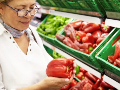 Ціни на продукти знову зростуть: що подорожчає в Україні восени 