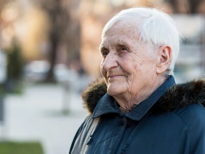 Пенсії хочуть підняти до 8 000 гривень: в Україні зареєстрували нову петицію 