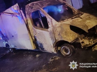 У Кременчуці згорів автомобіль: поліція розслідує підпал