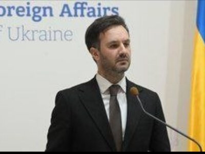 МЗС спростувало інформацію про евакуацію західних посольств із Києва