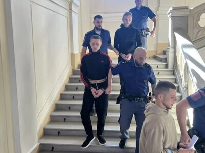 У Чехії засудили трьох закарпатців за напад і пограбування двох 17-річних українців (ФОТО, ВІДЕО)