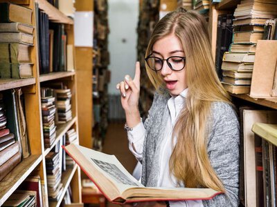 Кавун, тютюн, козак, майдан, айва: які ще слова, прийшли до нас з Криму