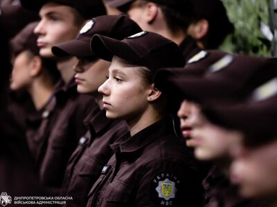 На Дніпропетровщині 48 ліцеїстів склали присягу та отримали перші шеврони