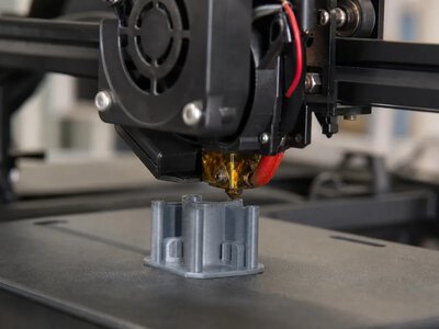 Як працює FDM-друк і які матеріали використовують 3D-принтери