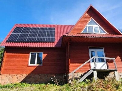 У високогірному притулку в Карпатах встановили сонячну електростанцію (ФОТО)