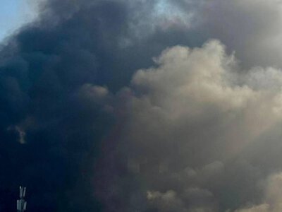 Росія вдарила по центру Дніпра: спалахнула пожежа