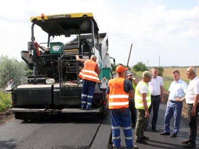 На Одещині фірмі депутата віддали ремонт 4 кілометрів дороги за 67 мільйонів
