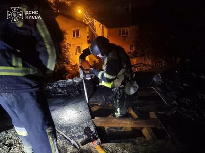 У двох районах Києва зайнялися пожежі через чергові атаки росіян