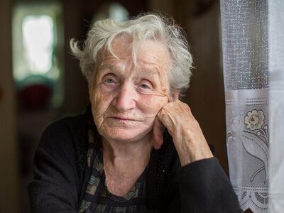 Пенсія менша за 10 тисяч гривень: кому гарантована щомісячна доплата