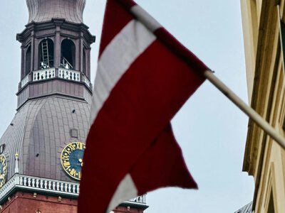 На виборах до Сейму Латвії лідирує проукраїнський «Об'єднаний список» — екзитполи