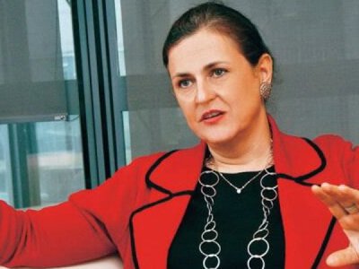 Посолка ЄС заявила, що дипломати країн Євросоюзу залишаються працювати в Києві попри погрози РФ