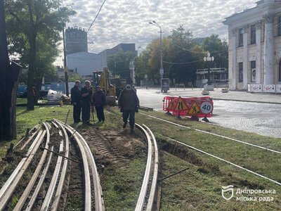 У Дніпрі оновлюють 80 метрів трамвайної колії: що буде з маршрутом №1