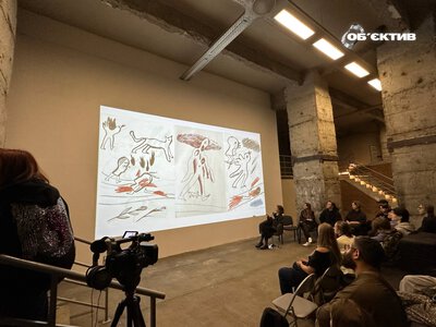Художники досліджували музеї ХНУ ім. Каразіна: у Харкові відбувся Artist Talk