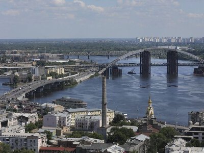 Росія наводить «Шахеди» на мости Києва в реальному часі: у столиці шукають ретранслятори
