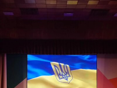Артисти привітали освітян Миколаївщини з професійним святом