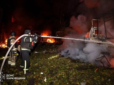 Удар РФ по Харкову: рятувальники показали наслідки атаки, є загиблий і постраждалі (фото)