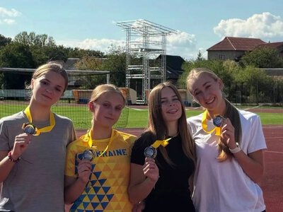 Мукачівська школярка виборола срібло чемпіонату України з легкої атлетики