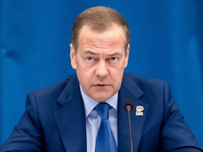 Медведєв пригрозив ще одный країні українським сценарієм