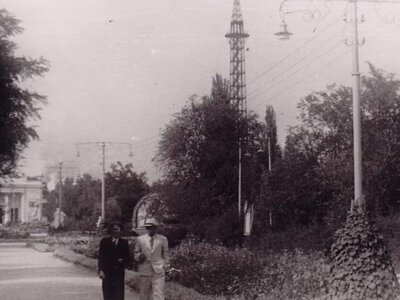 Парашутна вежа Кам'янського: історія, легенди і тінь 1937-го