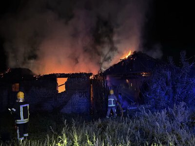 Понад 50 виїздів за тиждень: рятувальники Рівненщини ліквідували 35 пожеж