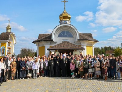  Предстоятель ПЦУ благословив дзвони Миколаївського храму на Київщині 