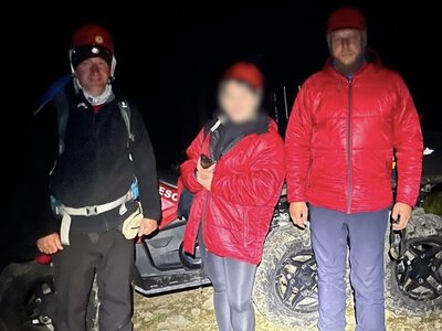 У Карпатах рятувальники знайшли туристку, яка заблукала