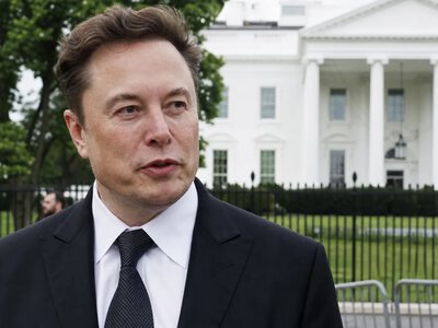 Маск анонсував перейменування SpaceXAI на SpaceXSI після указу президента Трампа
