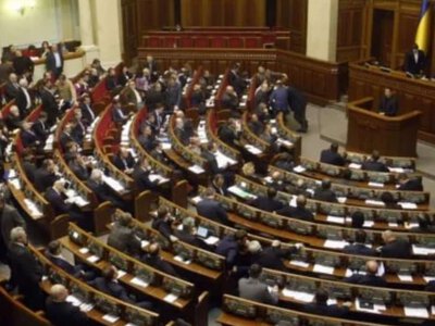 Гроші в бюджеті є, а уряд штучно створив кризу з платежами громад – Лямець