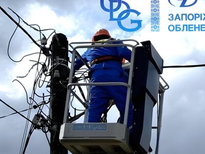Енергетики працювали під загрозою дронів: на Запоріжжі заживили 17,4 тисячі споживачів