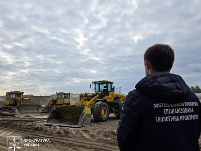 Незаконний видобуток піску на Черкащині: збитки на 58 млн
