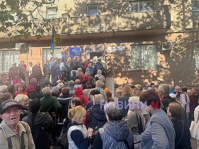 Люди самі так звикли: у департаменті соцзахисту Миколаєва прокоментували черги біля відділень