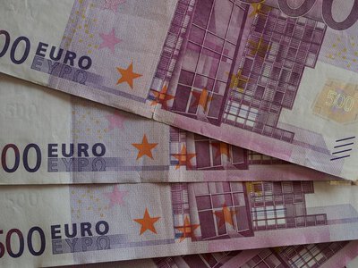 Ще одна країна виділяє гроші на гуманітарну допомогу та енергетику
