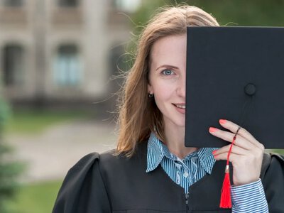 Працювати за українським дипломом у Європі може стати простіше: що пропонує ЄС 
