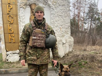 Службовий пес Флек, який працював під обстрілами на Донеччині, тепер служить на Черкащині