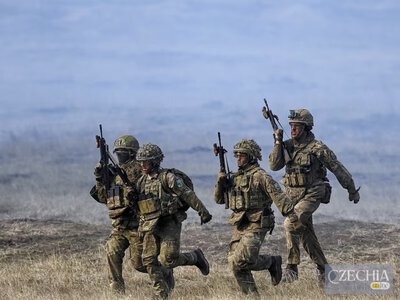 НАТО готує план швидкої відповіді на можливий напад Росії: ставка на дрони та штучний інтелект
