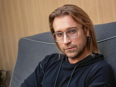 Олег Винник відверто пояснив, коли приїде в Україну