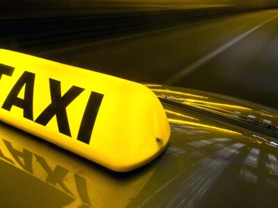 Таксі OPTI 579: зручні поїздки містом і між містами