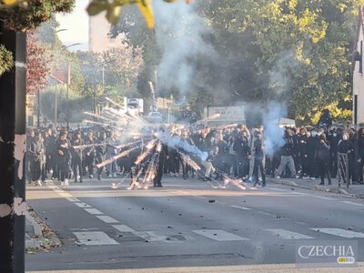 15-річний школяр втратив кисть під час протестів у Франції: обставини застосування поліцейської гранати розслідують