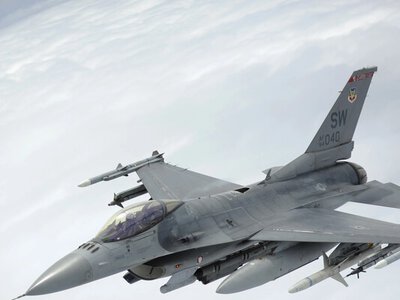 Нідерланди допоможуть Україні обслуговувати винищувачі F-16