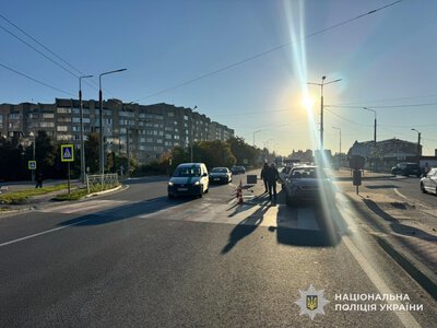 У Тернополі водій Ford спричинив ДТП за участю трьох автомобілів