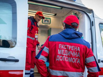 Авто з жінкою та дитиною з’їхало в річку на Ужгородщині