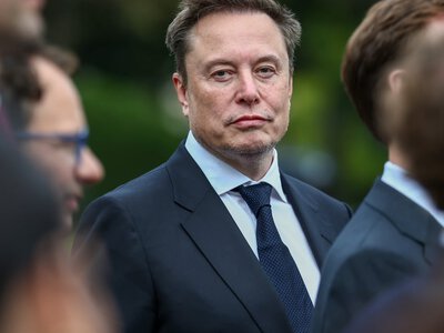 Ілон Маск знову став трильйонером
