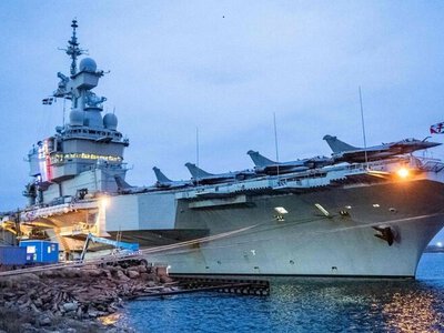 Пожежа на французькому атомному авіаносці “Шарль де Голль”: деталі інциденту та його наслідки