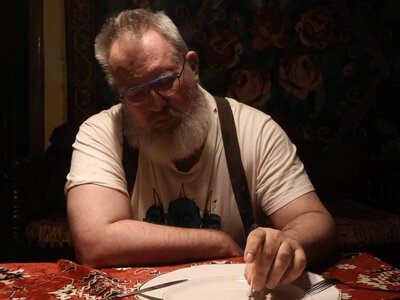 Одеський журналіст Бакаєв розпочав голодування на знак протесту проти звільнення з “Думської”: реакція видання