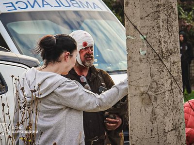Росіяни вдарили по лікарні у Кривому Розі, постраждали троє людей