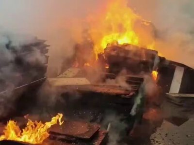 У Запоріжжі росіяни вдарили по складах: є поранені (відео)
